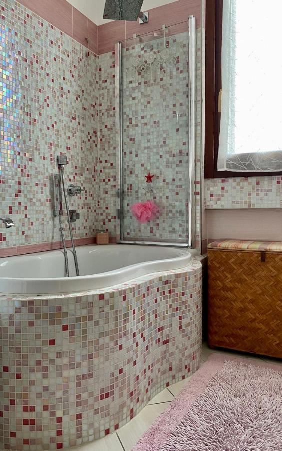 Pacy - Park City Home San Giuliano Milanese Luaran gambar